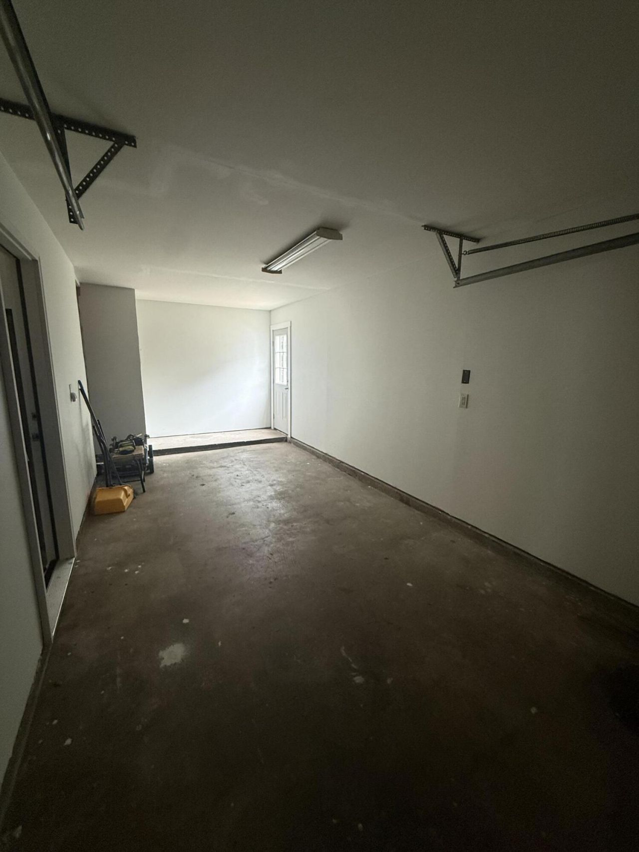 300 Macgregor Drive Photo 14