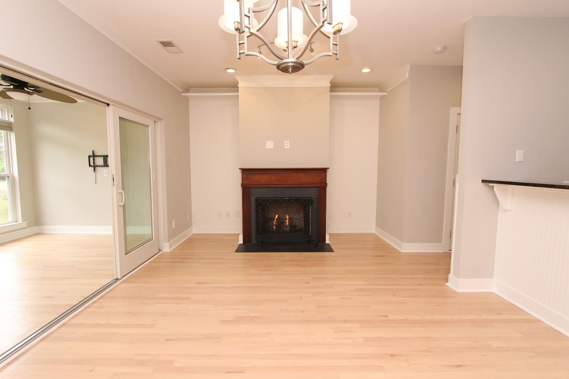 1802 Hopeman Lane Photo 9