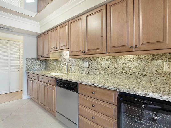 800 Jeffery Street, Unit 409, Boca Raton, FL 33487