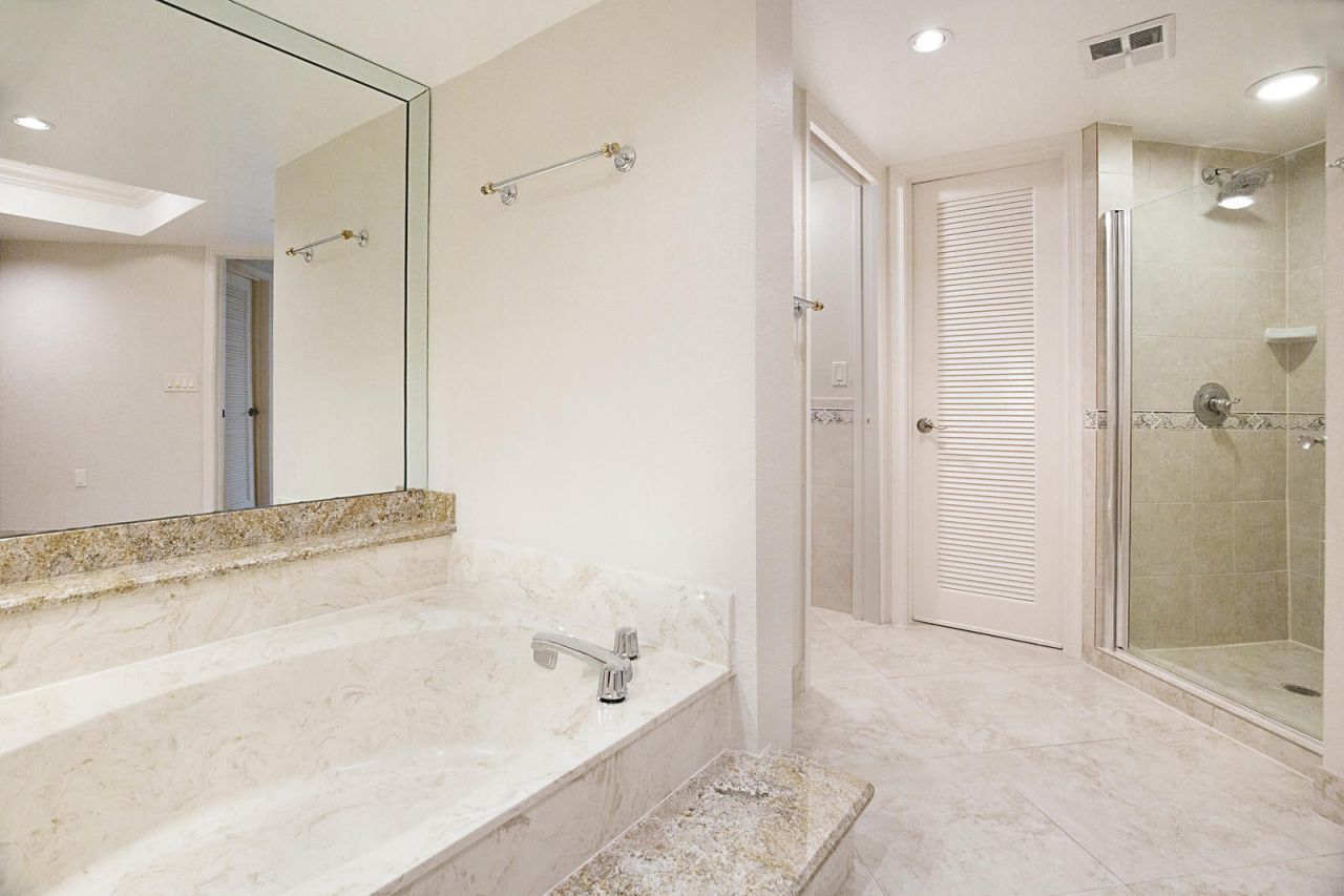 800 Jeffery Street, Unit 409, Boca Raton, FL 33487 Photo