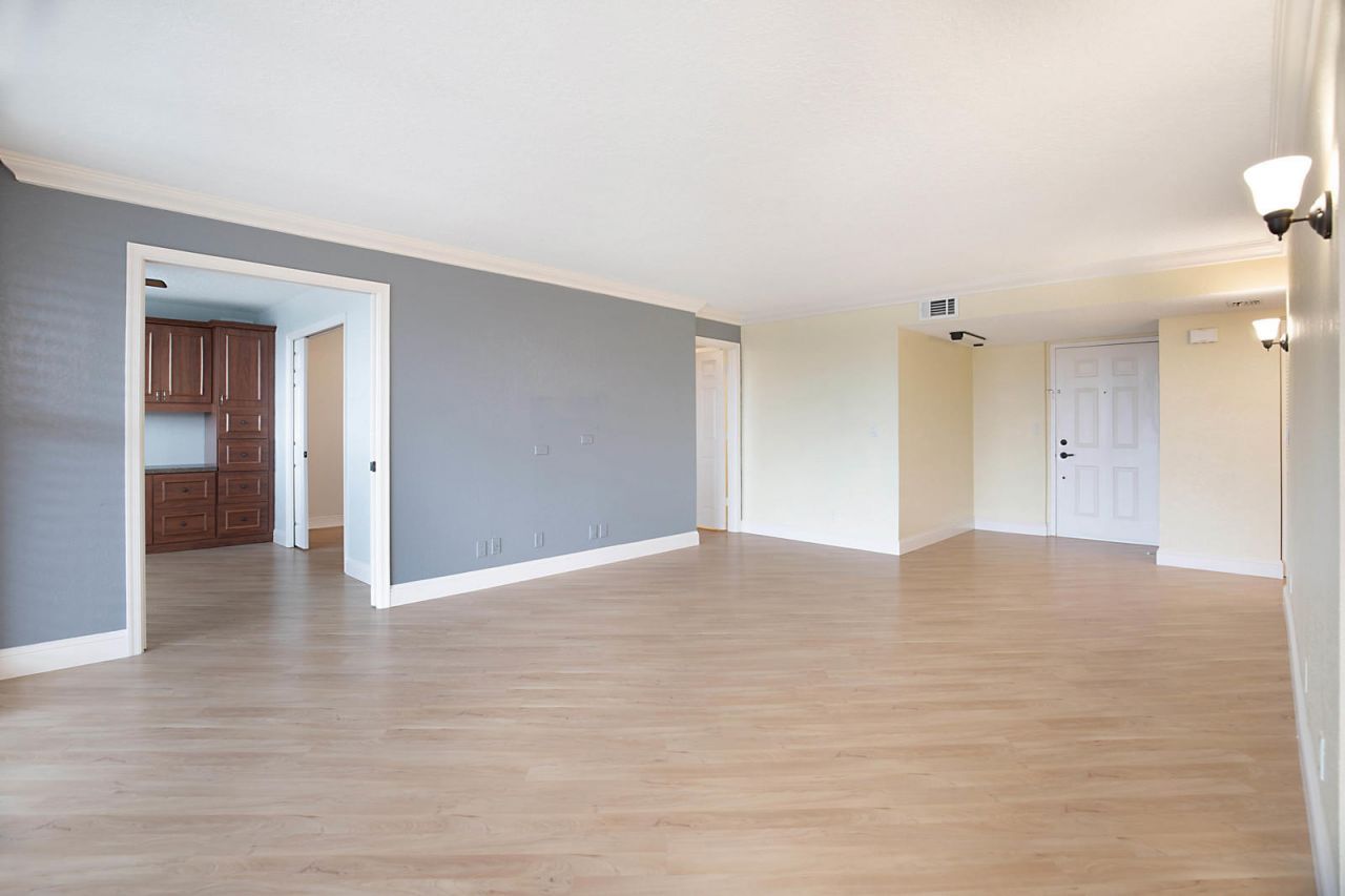 800 Jeffery Street, Unit 409, Boca Raton, FL 33487 Photo