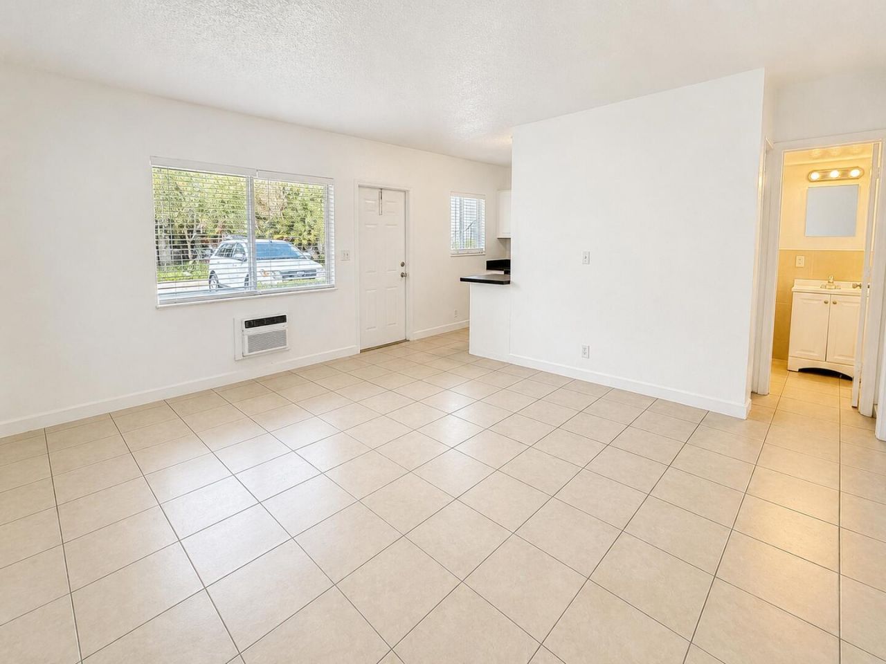 701 SW 14th Avenue, Unit #2, Fort Lauderdale, FL 33312 Photo