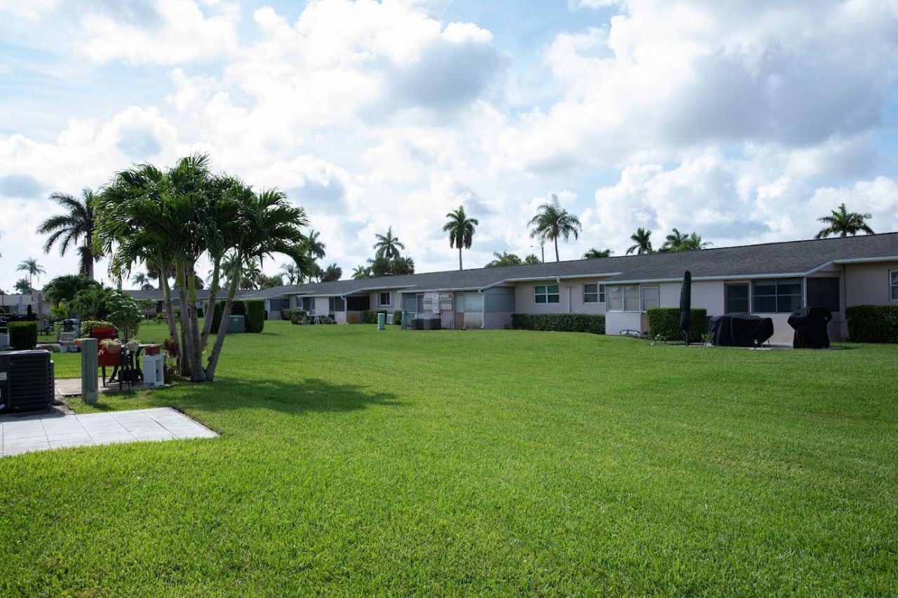 2545 Dudley Drive W, Unit K, West Palm Beach, FL 33415 Photo