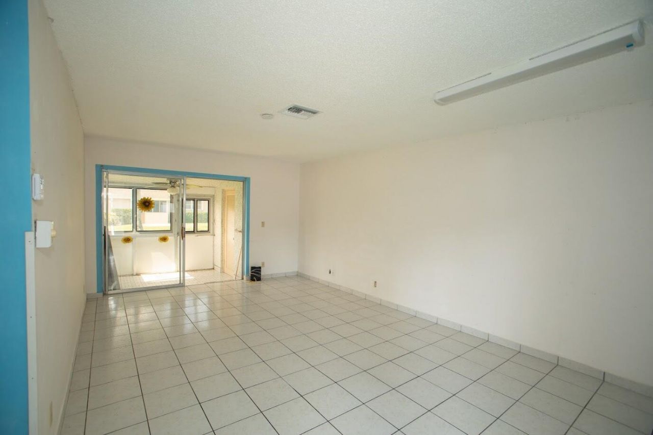 2545 Dudley Drive W, Unit K, West Palm Beach, FL 33415 Photo