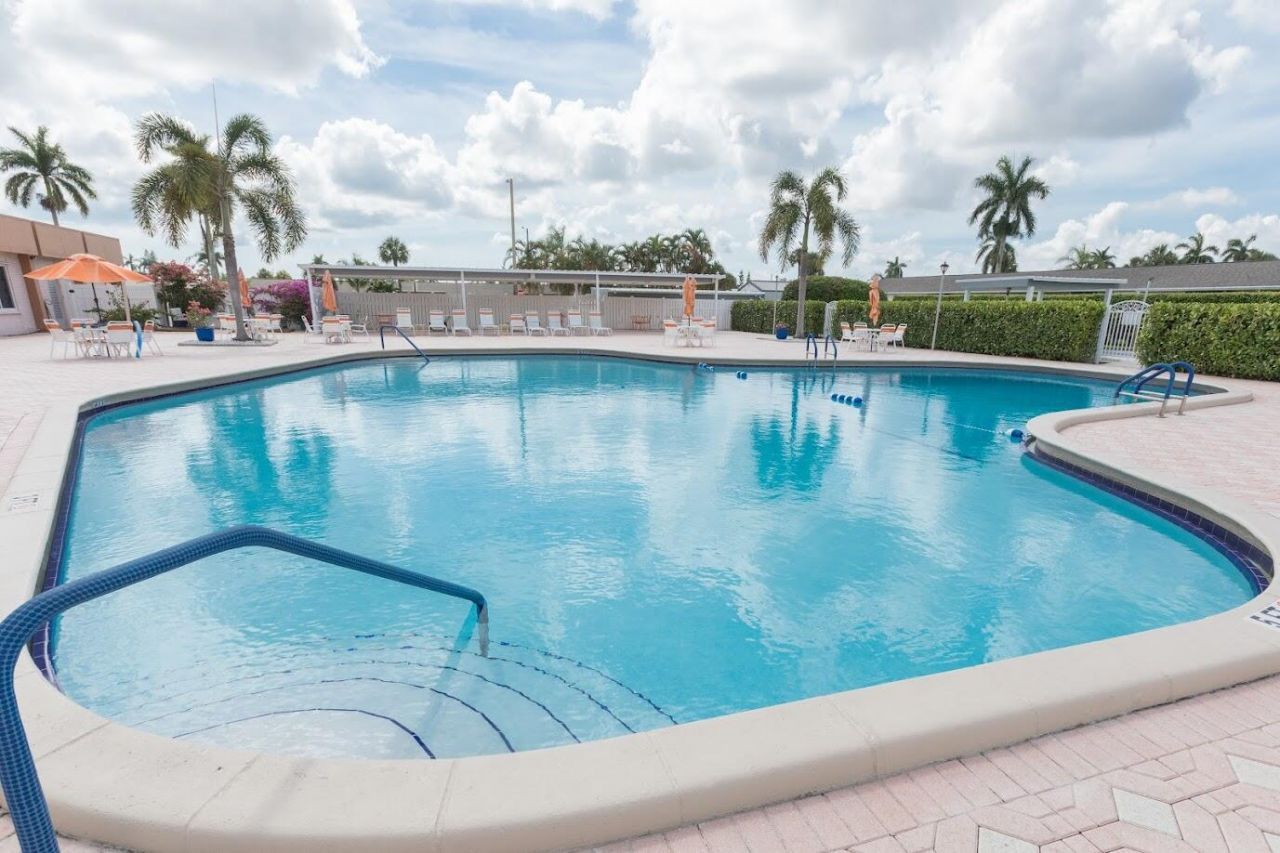 2545 Dudley Drive W, Unit K, West Palm Beach, FL 33415 Photo