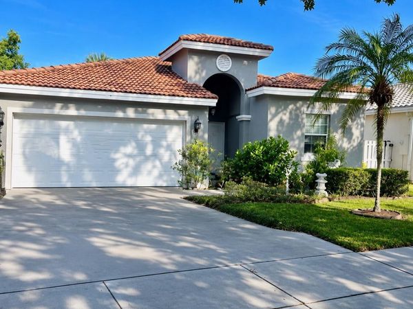 4323 NW 44th Terrace, Coconut Creek, FL 33073
