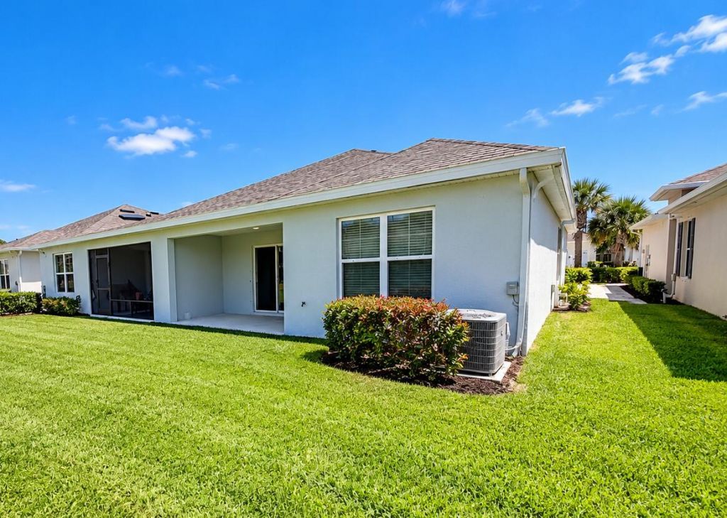 845 Persimmon Place, Fort Pierce, FL 34981 Photo