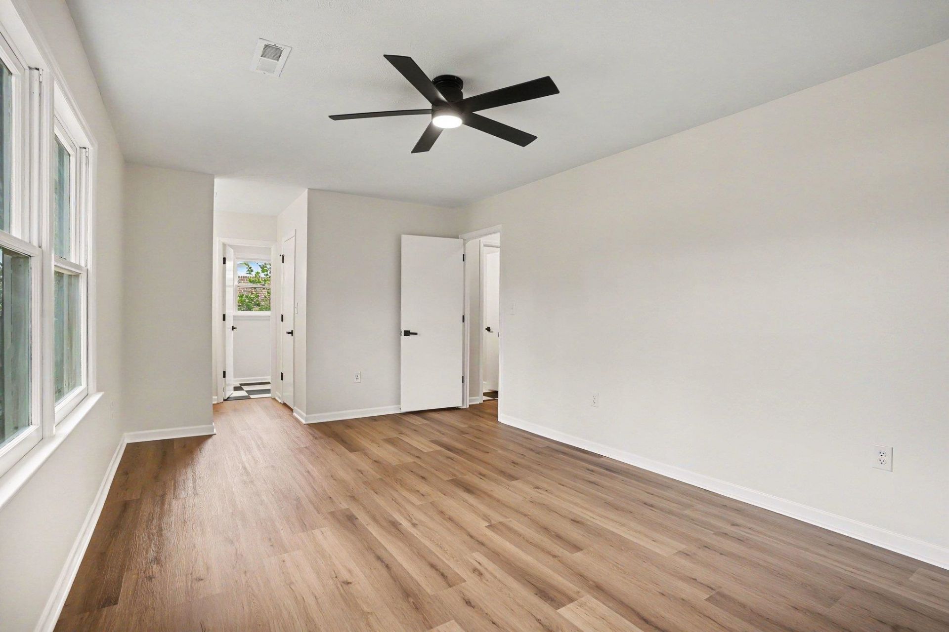 903 Plantation Dr. Photo 11