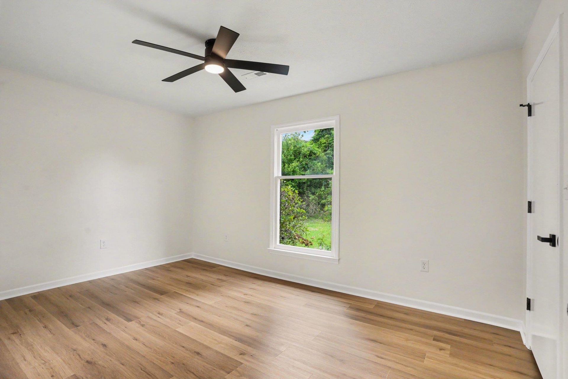 903 Plantation Dr. Photo 18