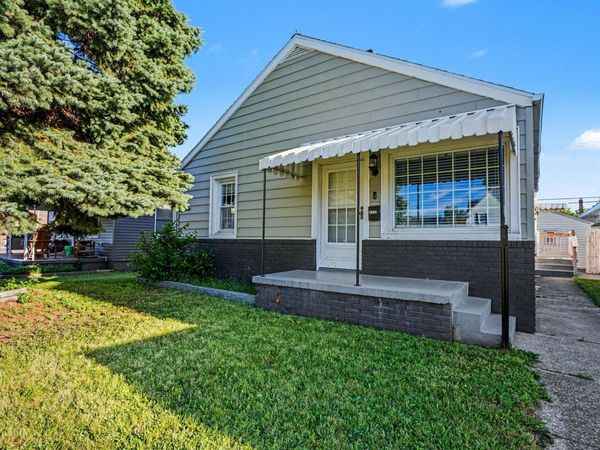 1904 Milburn Boulevard, Mishawaka, IN 46544