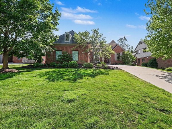 5368 Pinnacle Court, Ann Arbor, MI 48108