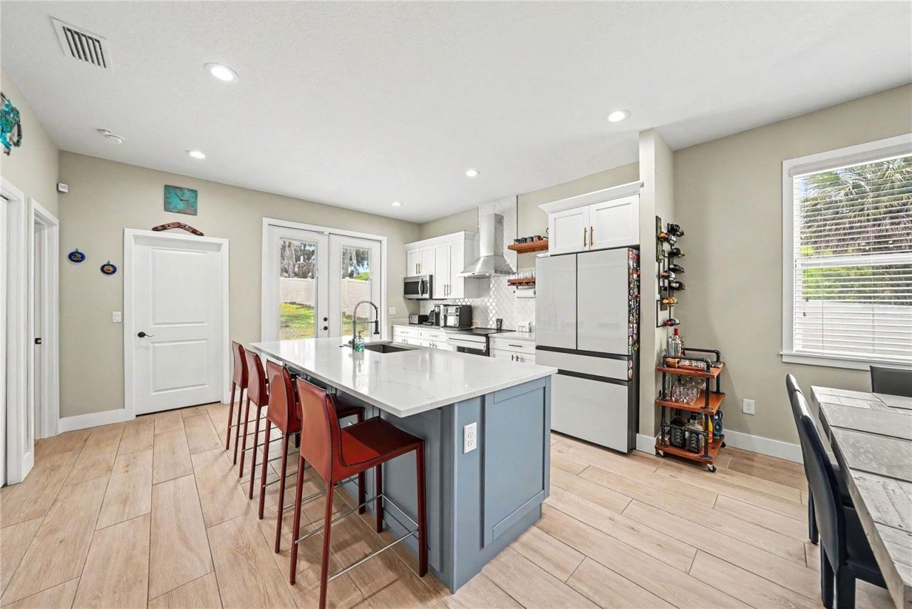 701 E Hollywood Street, Tampa, FL 33604 Photo