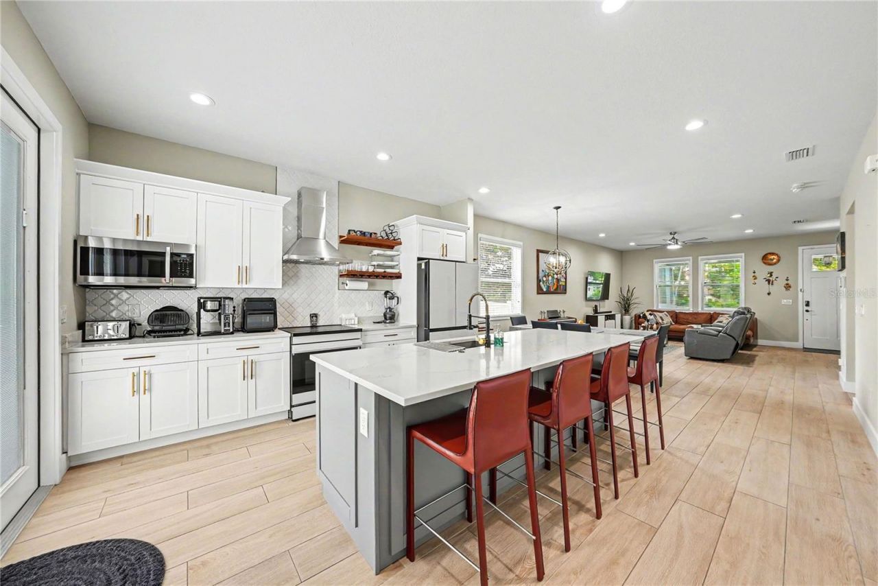 701 E Hollywood Street, Tampa, FL 33604 Photo