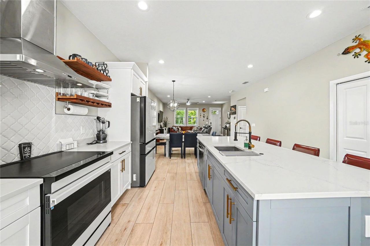 701 E Hollywood Street, Tampa, FL 33604 Photo