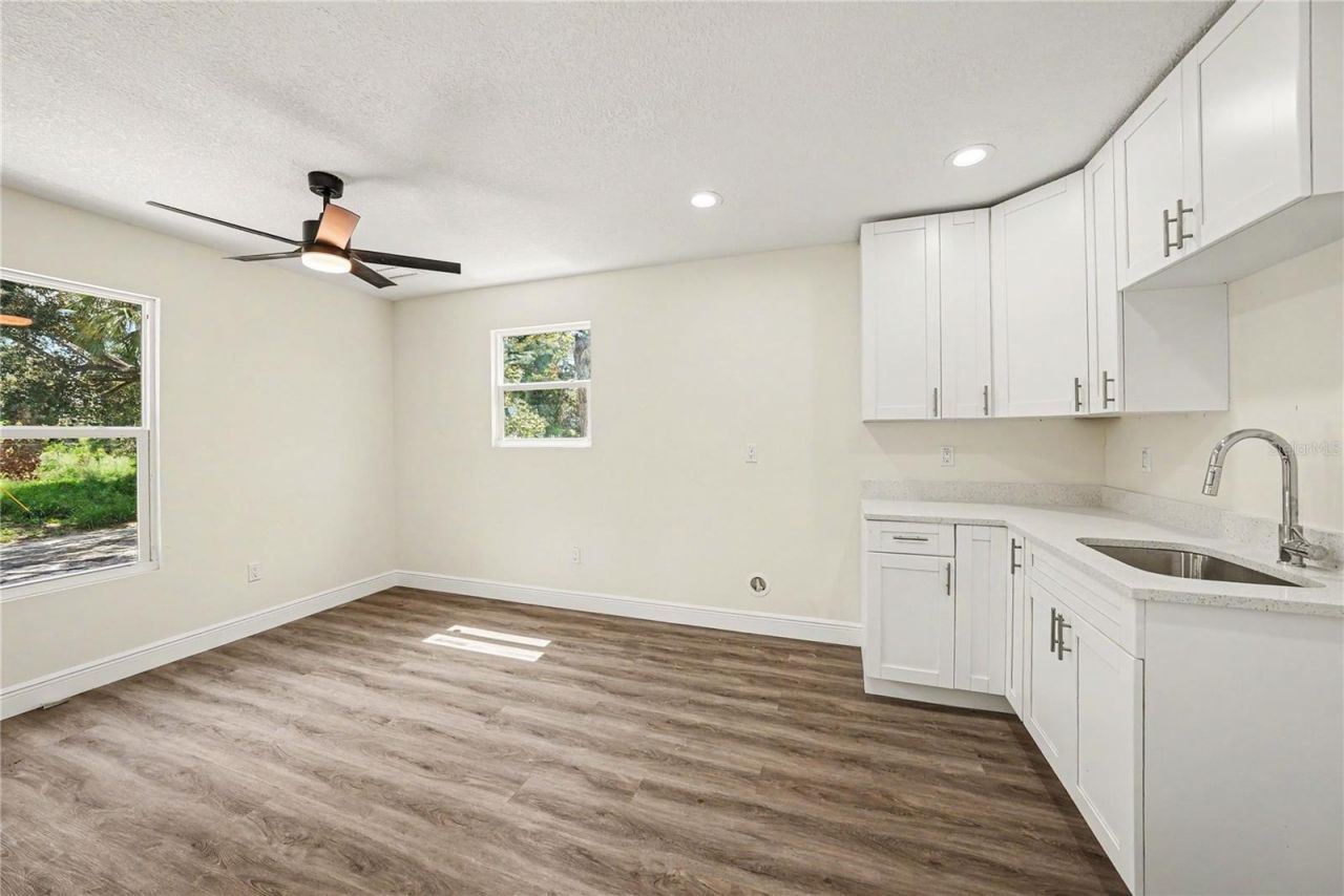 701 E Hollywood Street, Tampa, FL 33604 Photo