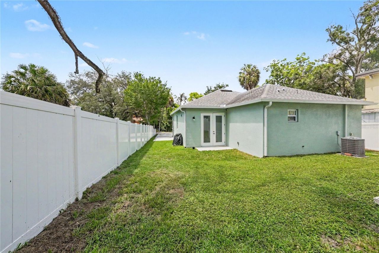 701 E Hollywood Street, Tampa, FL 33604 Photo