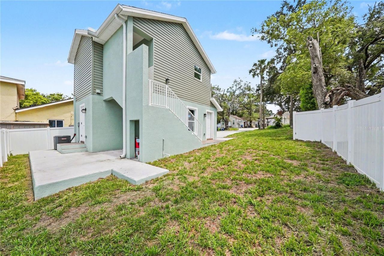 701 E Hollywood Street, Tampa, FL 33604 Photo