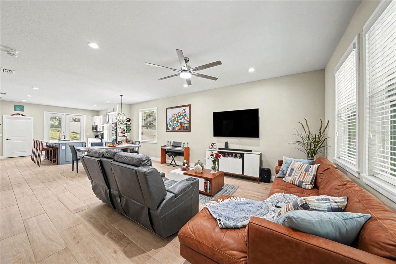 701 E Hollywood Street, Tampa, FL 33604 Photo