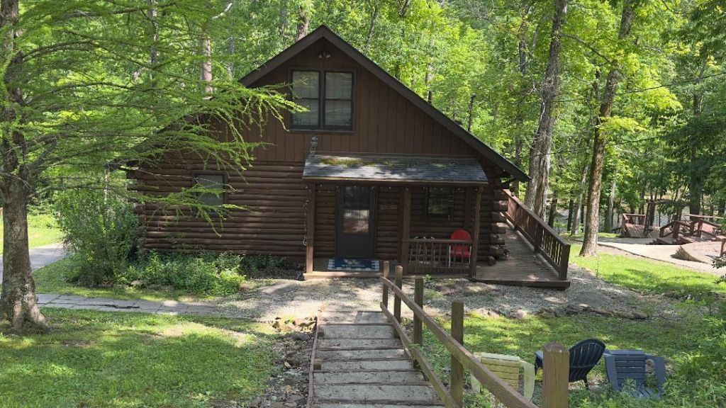 403 Timberlake Lane, McDaniels, KY 40152