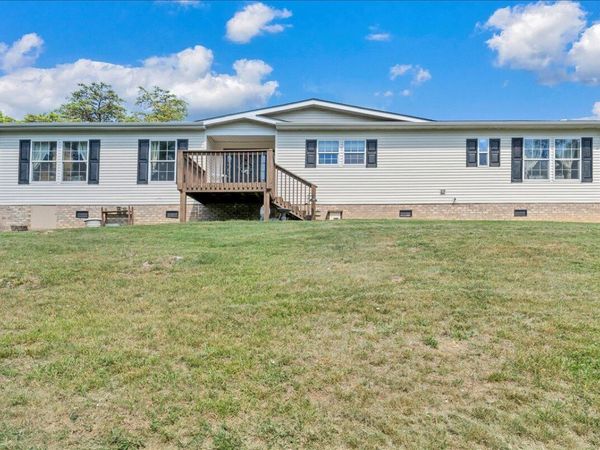 833 Gravel Hill RD , Troutville, VA 24175