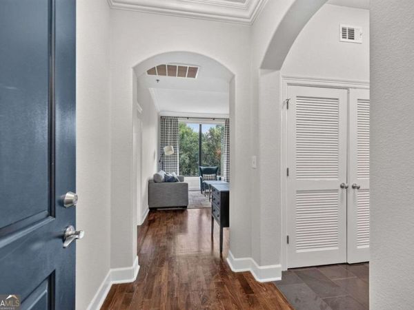 3445 Stratford Road NE, Unit 402, Atlanta, GA 30326