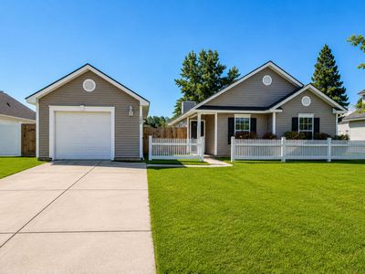 222 Savannah River Drive, Summerville, SC 29485