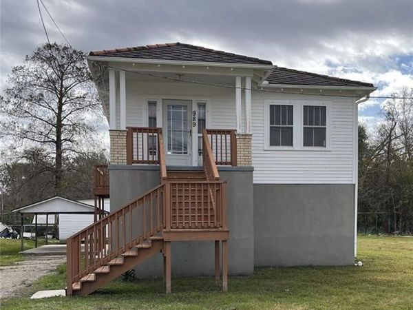989 JEAN LAFITTE Boulevard , Lafitte, LA 70067