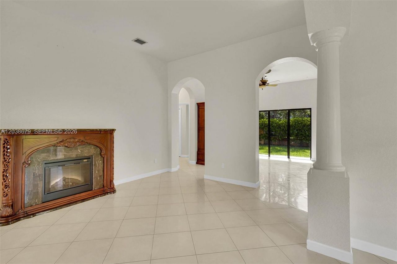 18861 SW 77th Ct , Cutler Bay, FL 33157 Photo