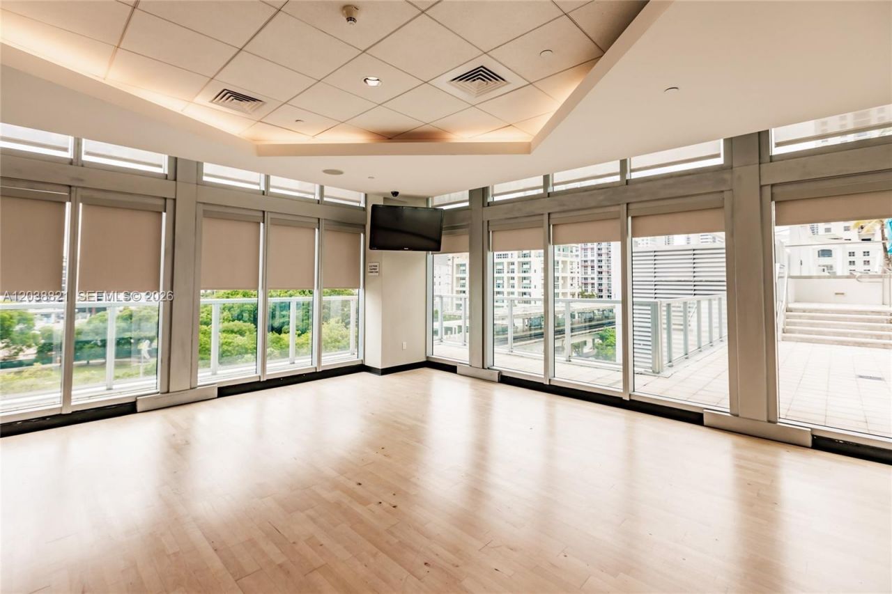 79 SW 12th St, Unit 3509-S, Miami, FL 33130 Photo