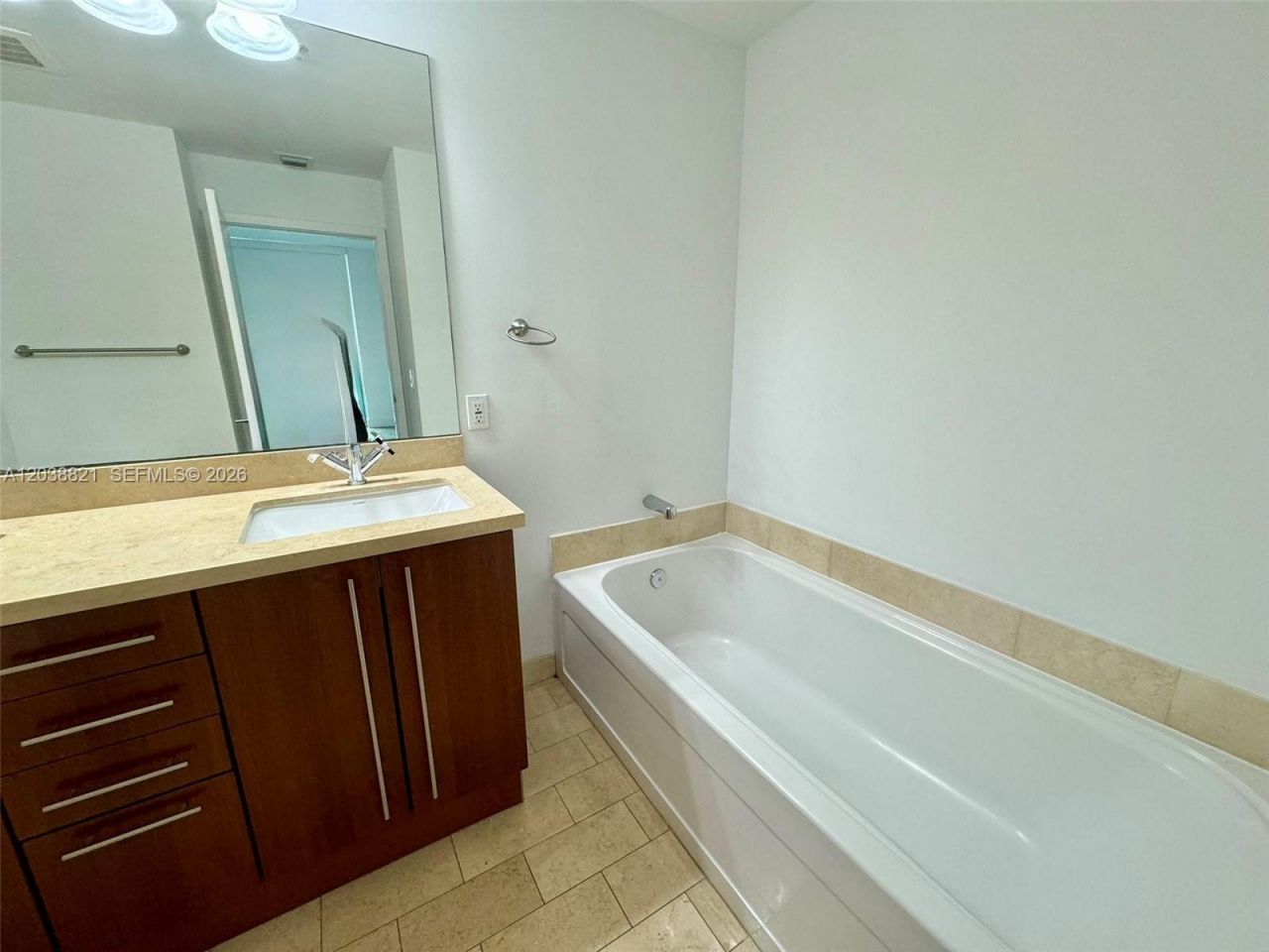 79 SW 12th St, Unit 3509-S, Miami, FL 33130 Photo