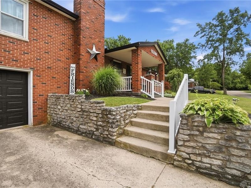 413 Lincoln Street, New Paris, OH 45347 Photo 3
