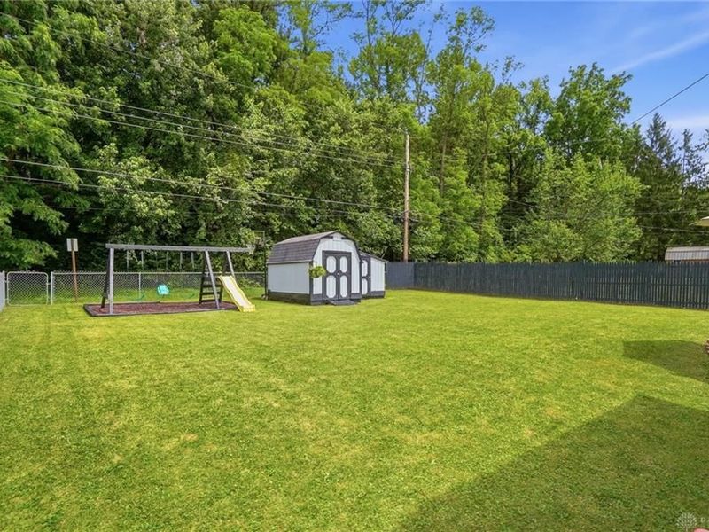 413 Lincoln Street, New Paris, OH 45347 Photo 41