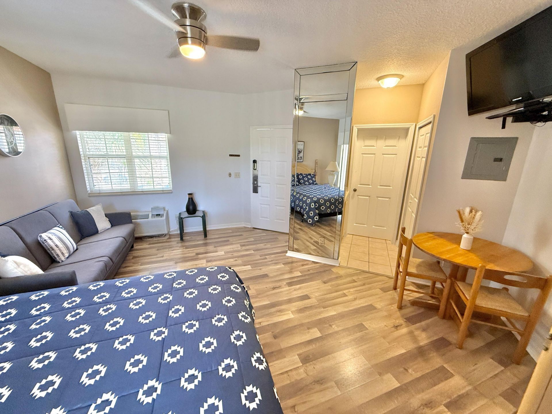 9895 Perfect Drive, Unit B, Port Saint Lucie, FL 34986 Photo