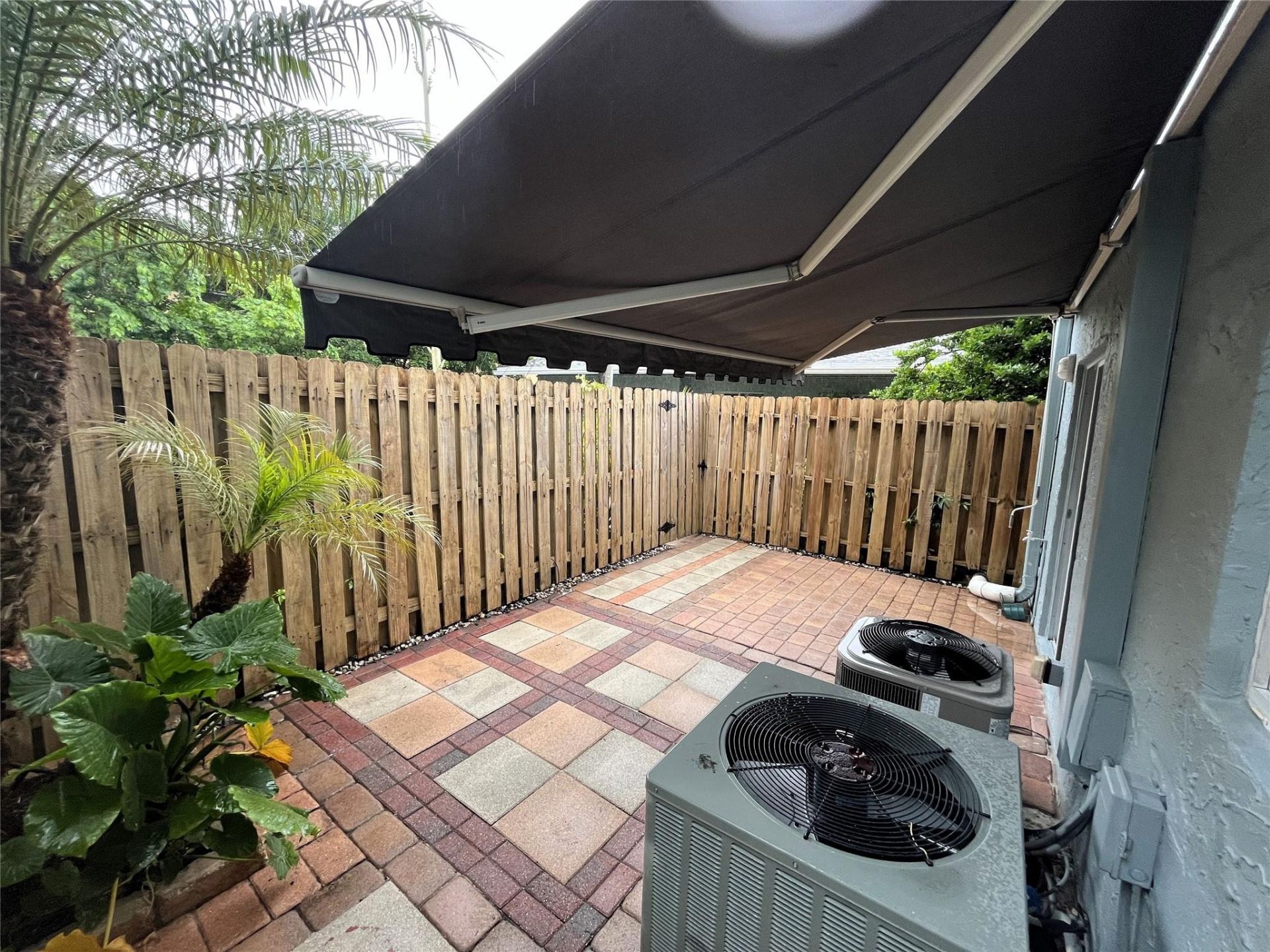 1460 NE 18th Street, Unit 104, Fort Lauderdale, FL 33305 Photo