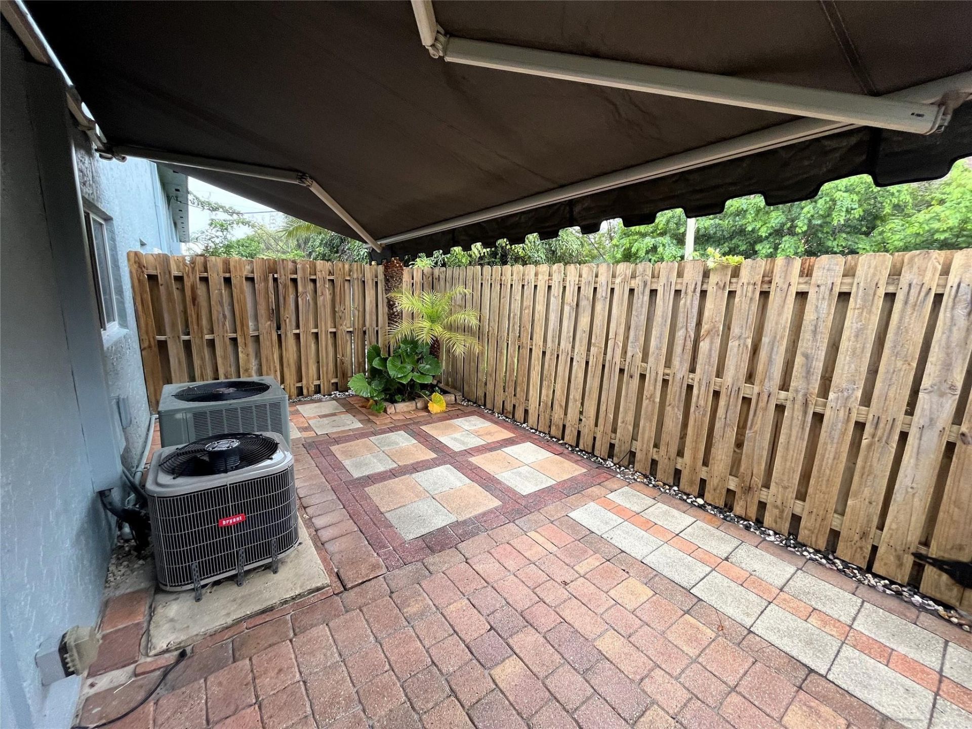 1460 NE 18th Street, Unit 104, Fort Lauderdale, FL 33305 Photo