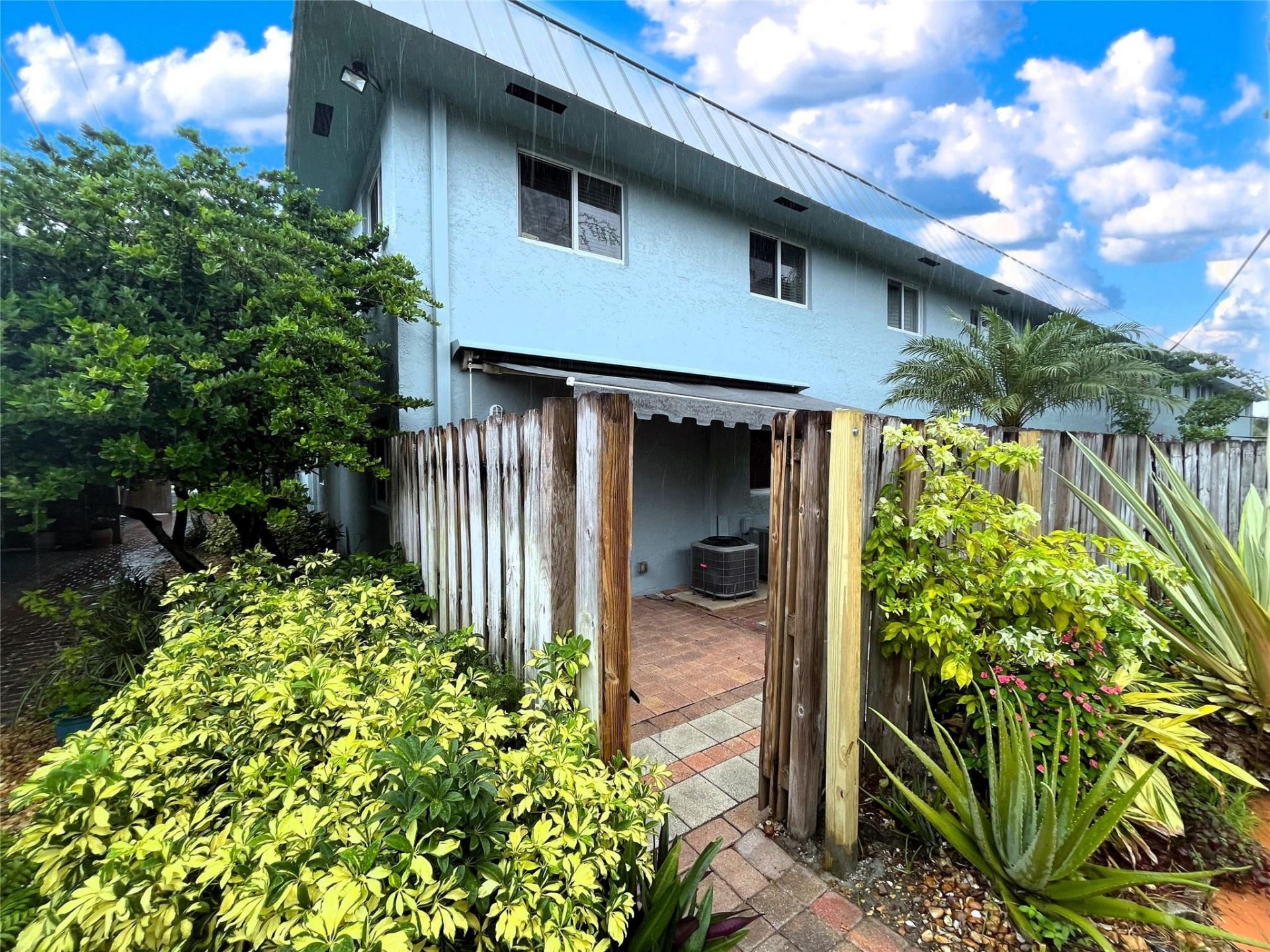 1460 NE 18th Street, Unit 104, Fort Lauderdale, FL 33305 Photo