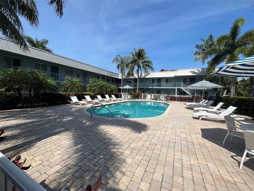 1460 NE 18th Street, Unit 104, Fort Lauderdale, FL 33305 Photo