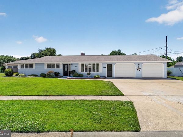 24 MARLIN DRIVE, NEWARK, DE 19713
