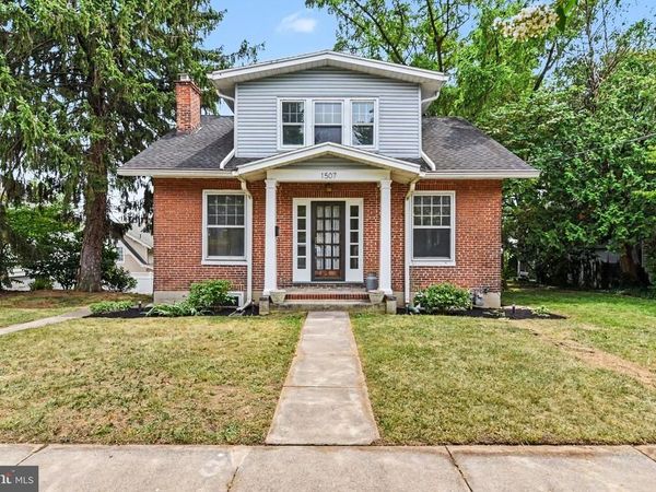 1507 WALNUT STREET, CAMP HILL, PA 17011