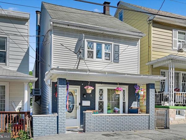 417 5TH STREET , PORT CARBON, PA 17965