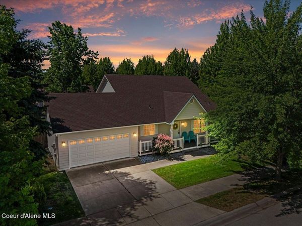 2072 W Ashley AVE , Coeur d'Alene, ID 83815