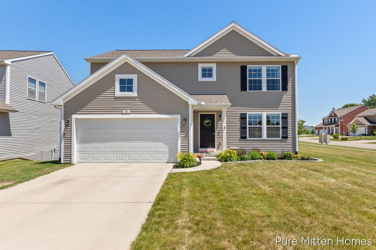 301 Wagonwheel Court Ne, Cedar Springs, MI 49319 Main Photo
