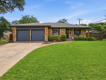 5808 Sunnywood Drive, Dallas, TX 75228