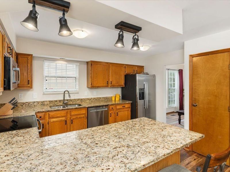 6844 Spruce Pine Drive, Columbus, OH 43235 Photo 15