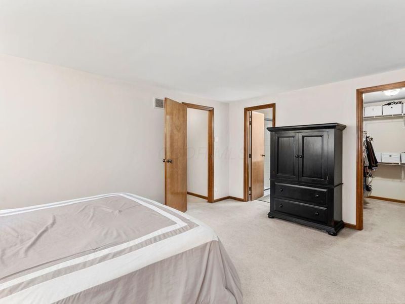 6844 Spruce Pine Drive, Columbus, OH 43235 Photo 30