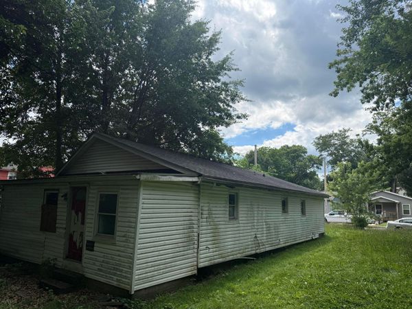 326 Mead Street , Zanesville, OH 43701