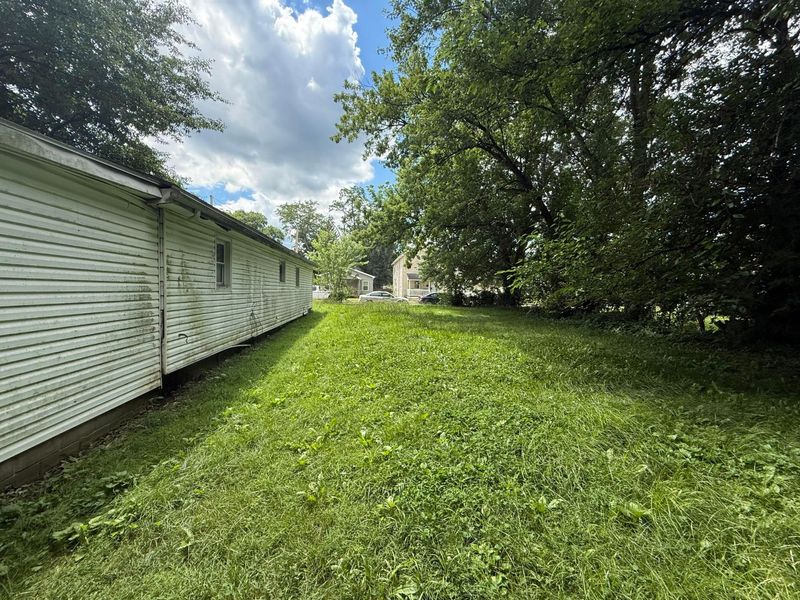 326 Mead Street , Zanesville, OH 43701 Photo 4