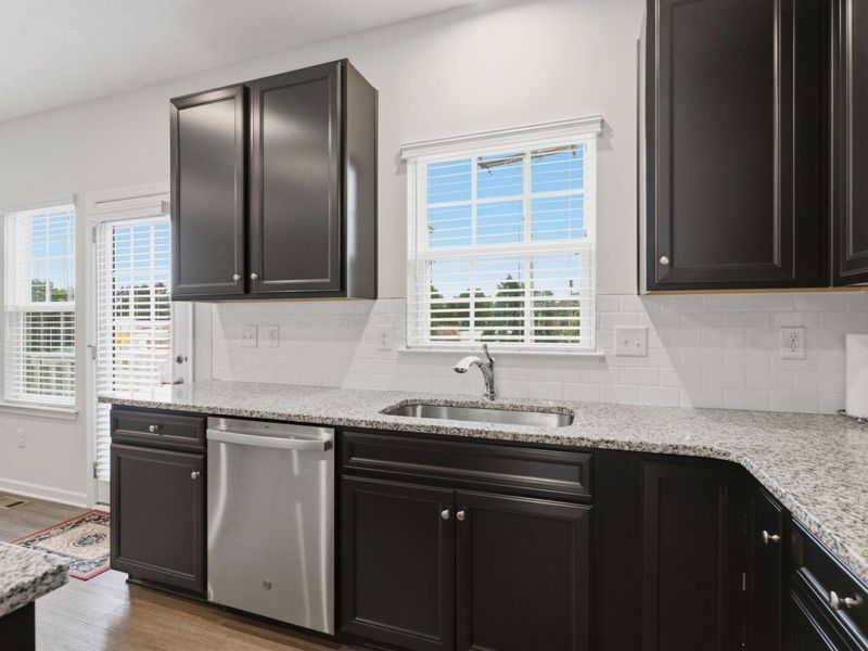 6831 Henley Drive, Reynoldsburg, OH 43068 Photo 11