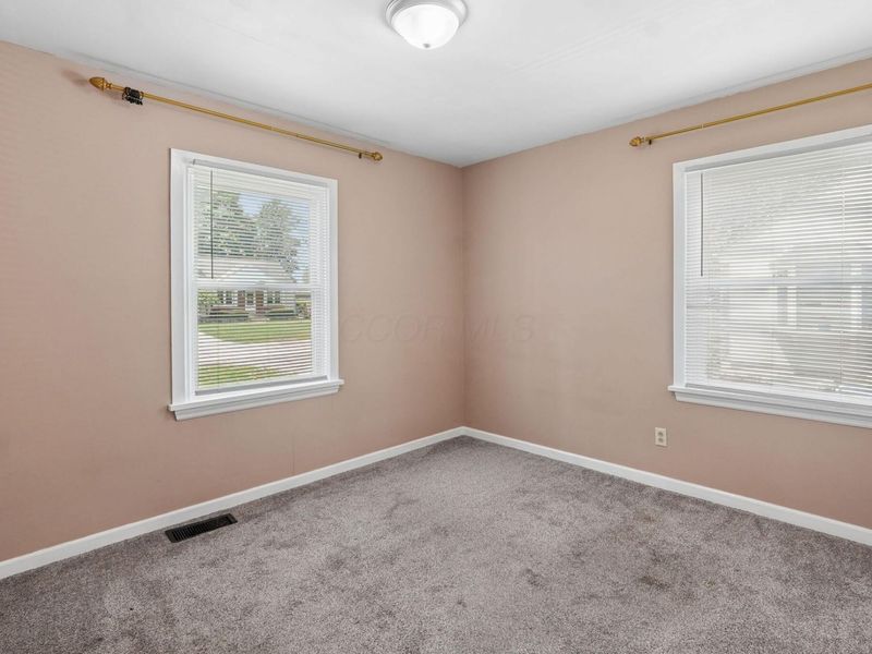 1010 Rose Place, Columbus, OH 43227 Photo 14