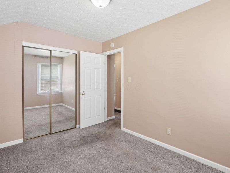 1010 Rose Place, Columbus, OH 43227 Photo 18